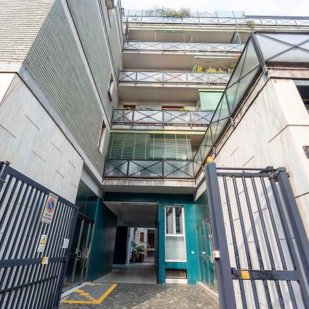 Suite 12 Milano Centro Parking Free Milão Exterior foto